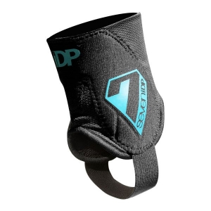 7IDP CONTROL ANKLE PROTECTORS